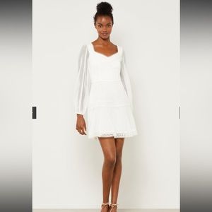 BCBGMAXAZRIA White Lace Mesh Mini Dress Fitted Bodice Sheer Arms Sz 6